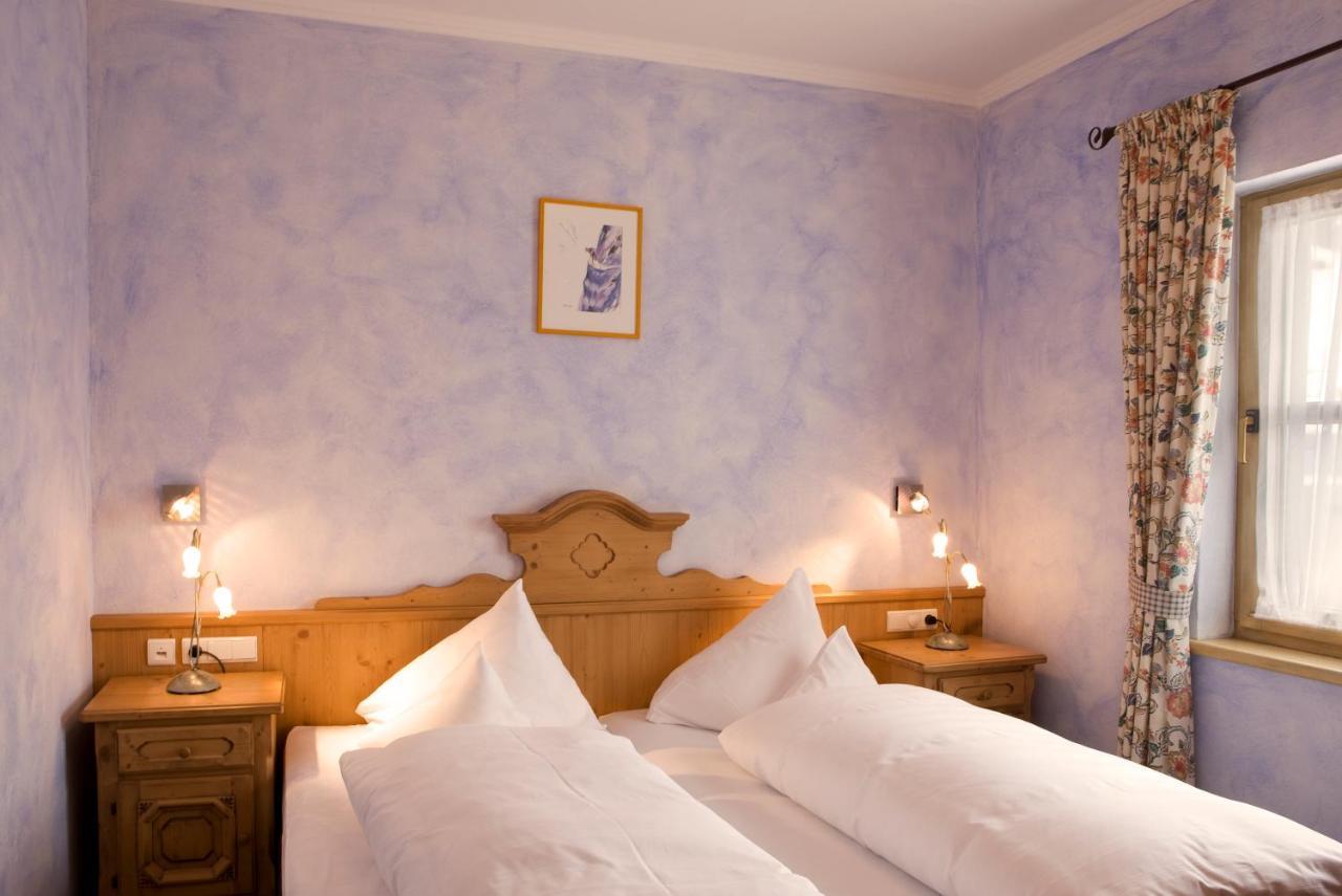 Hospiz Alm Residenzen Hotel Sankt Christoph Am Arlberg Room photo